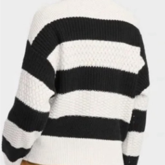 NWT CREAM AND BLACK STRIPED SWEATER - Picture 2 of 3